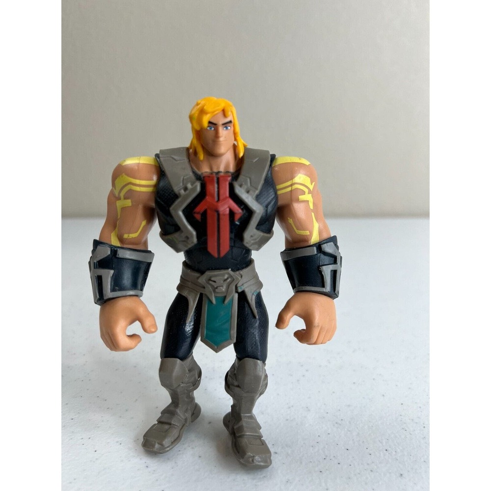 Mattel HBL66 He-Man And The Masters Of The‎ Universe He-Man Action Figure